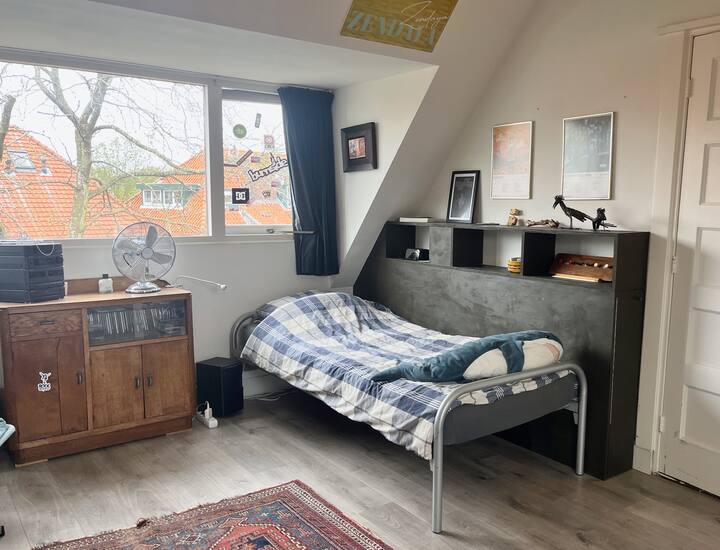 საძინებელი 2