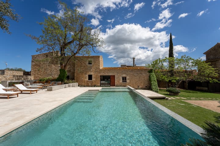 House Castell Peratallada