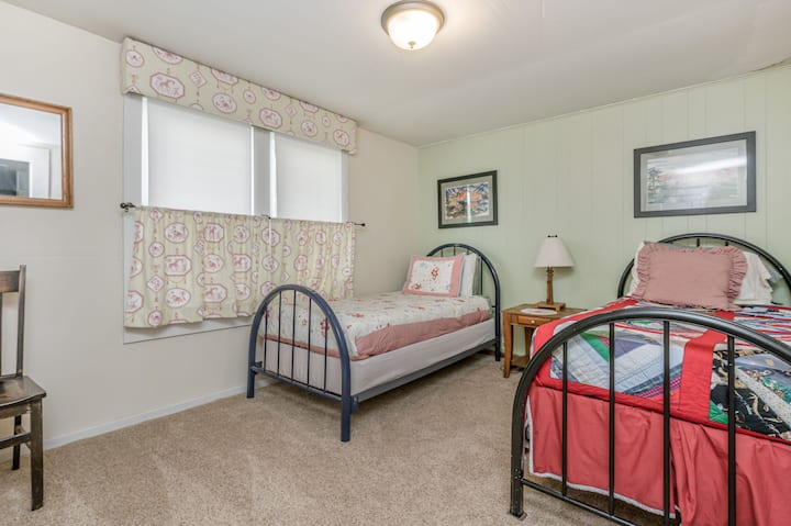 غرفة النوم 2