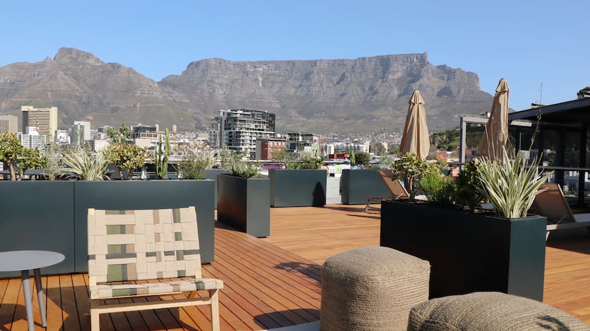 Luxe Penthouse with Private Rooftop Pool & Panoramic Views gallery image 2