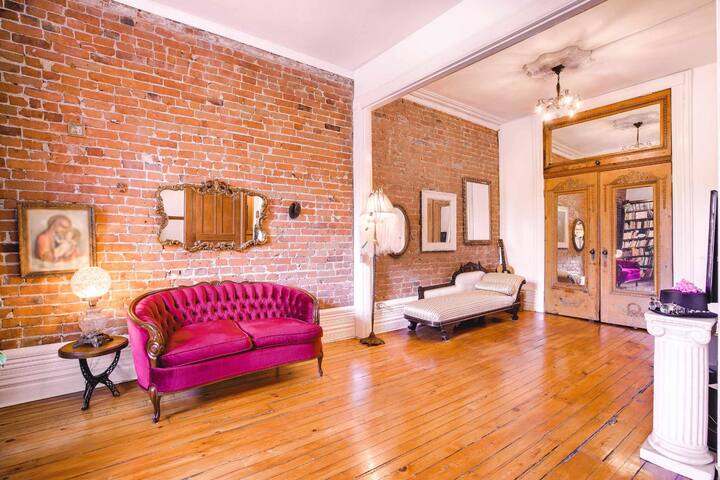 Plateau Mt-R à 2 pas des métros Laurier & Rosemont