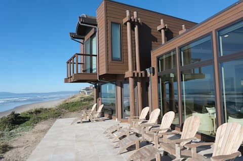 Newly Renovated Ocean-Front Home in Monterey Bay