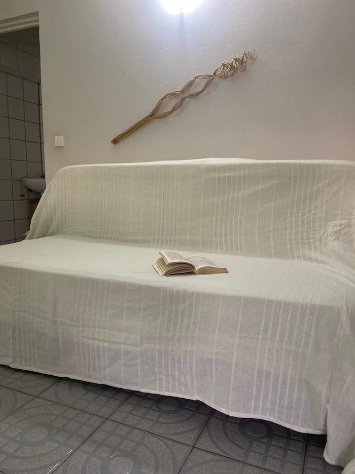 Double sleeping sofa 140x190, air-conditioned room