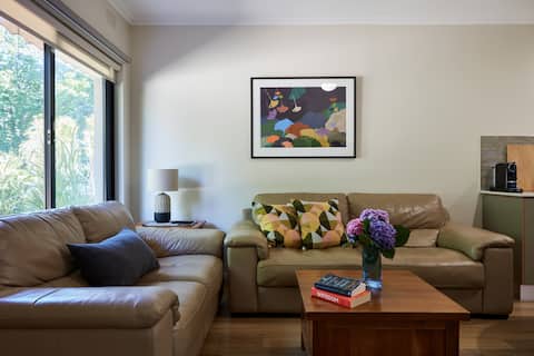 Successful Airbnb property: Apartment 3, Goldfield Holiday Units in Alpine Shire