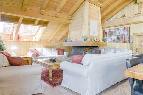 Exceptional ski-in/out cottage at 2000 m