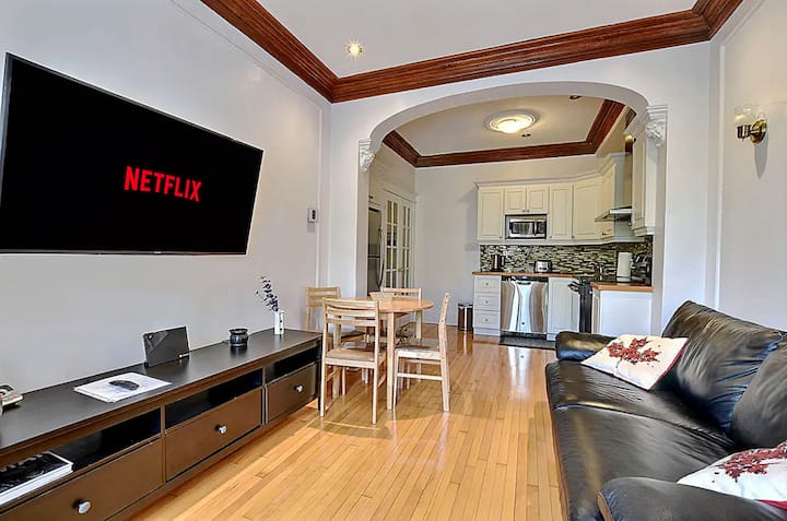 Spacieux & Cozy | Plateau | Wifi | Smart Tv | Ac - Montreal