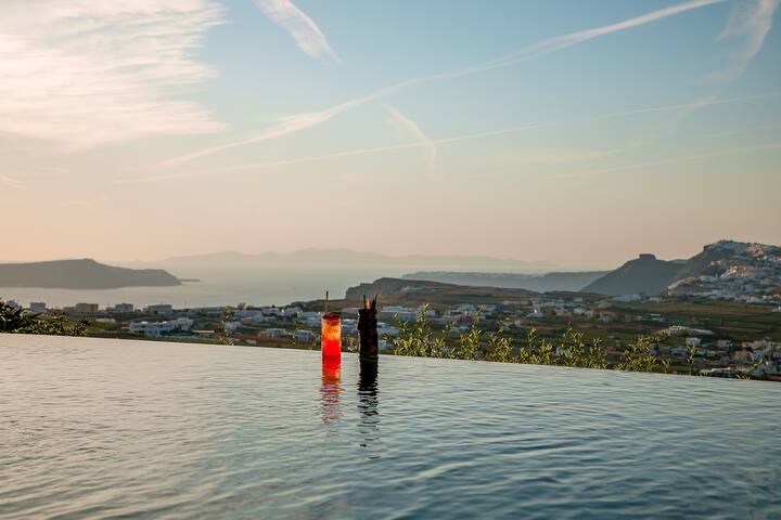 North Luxury Villas – North Santorini gallery image 5