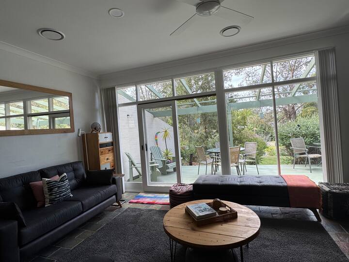 Coastal Luxury W/pool, Tennis, 2 Min Walk To Beach - South Coast