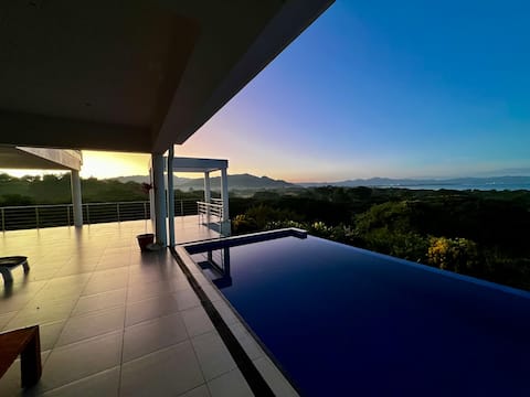Infinity Pool Villa –Near Love Island Fiji Filming