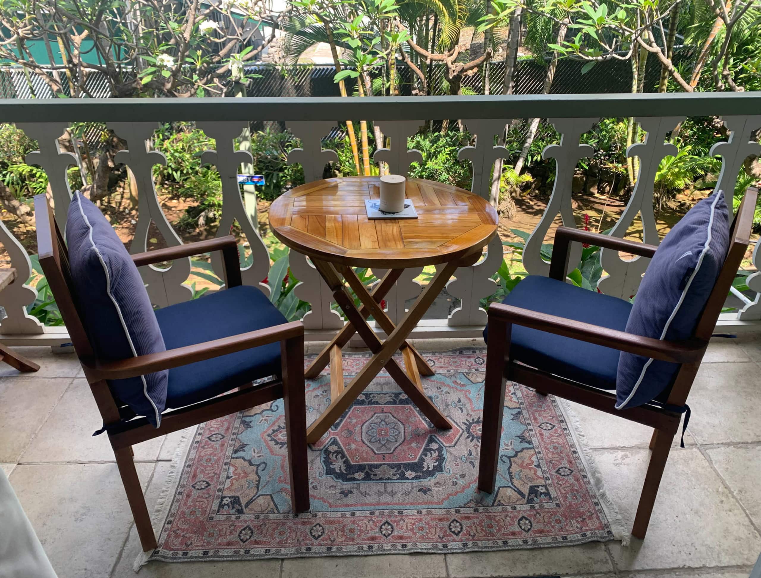 Ideal spot! Studio in Historic Kailua-Kona Village - Image 1