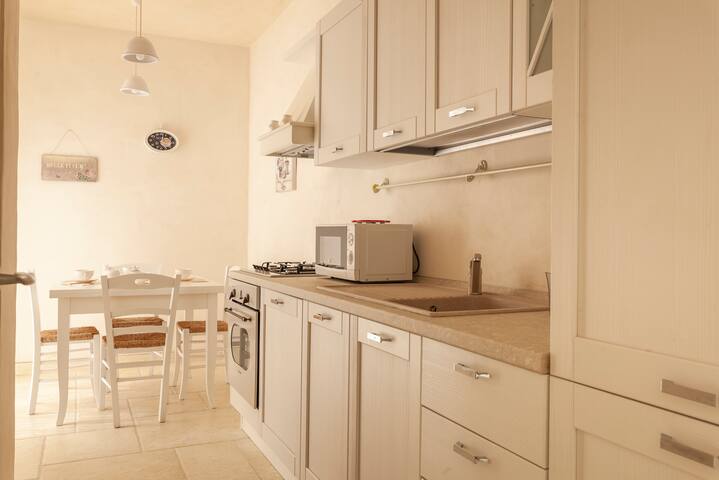 Apartment Deluxe with pool in Lecce gallery image 4