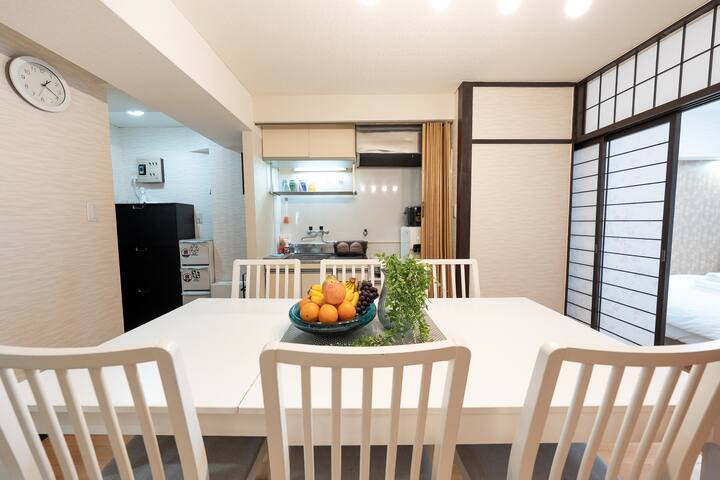 新宿 1 站地 / 新大久保站 4 分钟(JR山手线) / 日式 50 平方 / 歌舞伎町 4 分钟