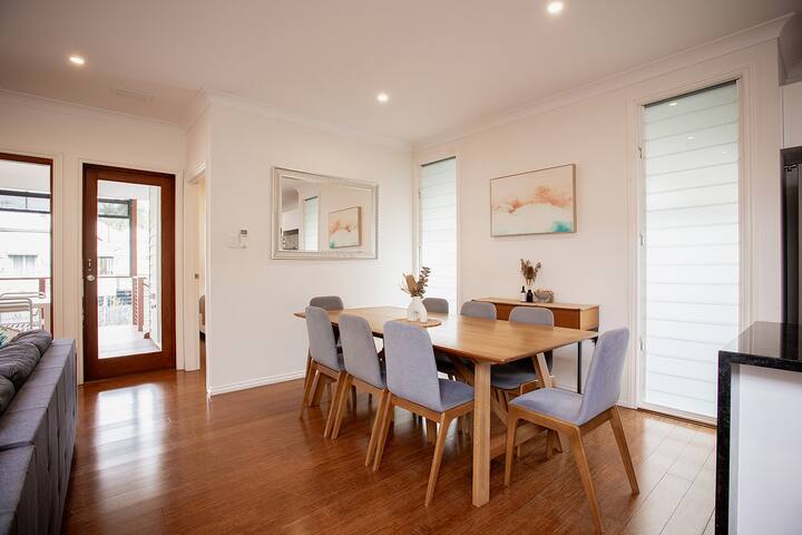 7 Bed 3.5 Bath Spacious Qld’r, The Bowen Retreat gallery image 4