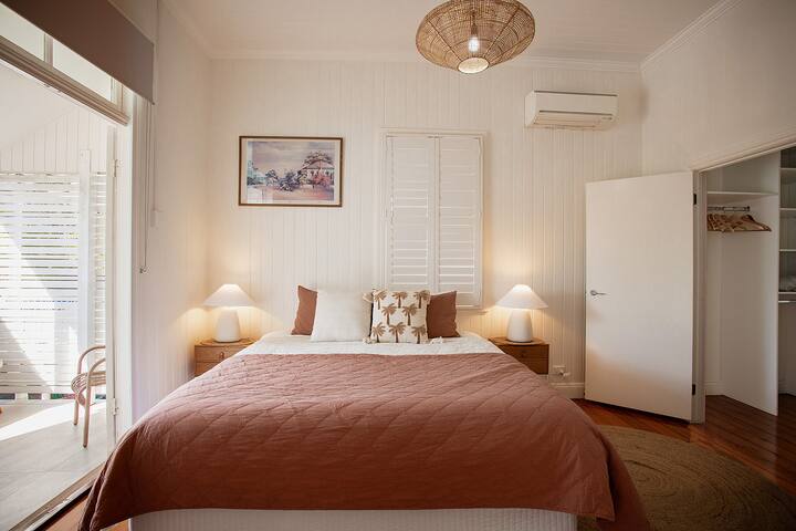 7 Bed 3.5 Bath Spacious Qld’r, The Bowen Retreat gallery image 2