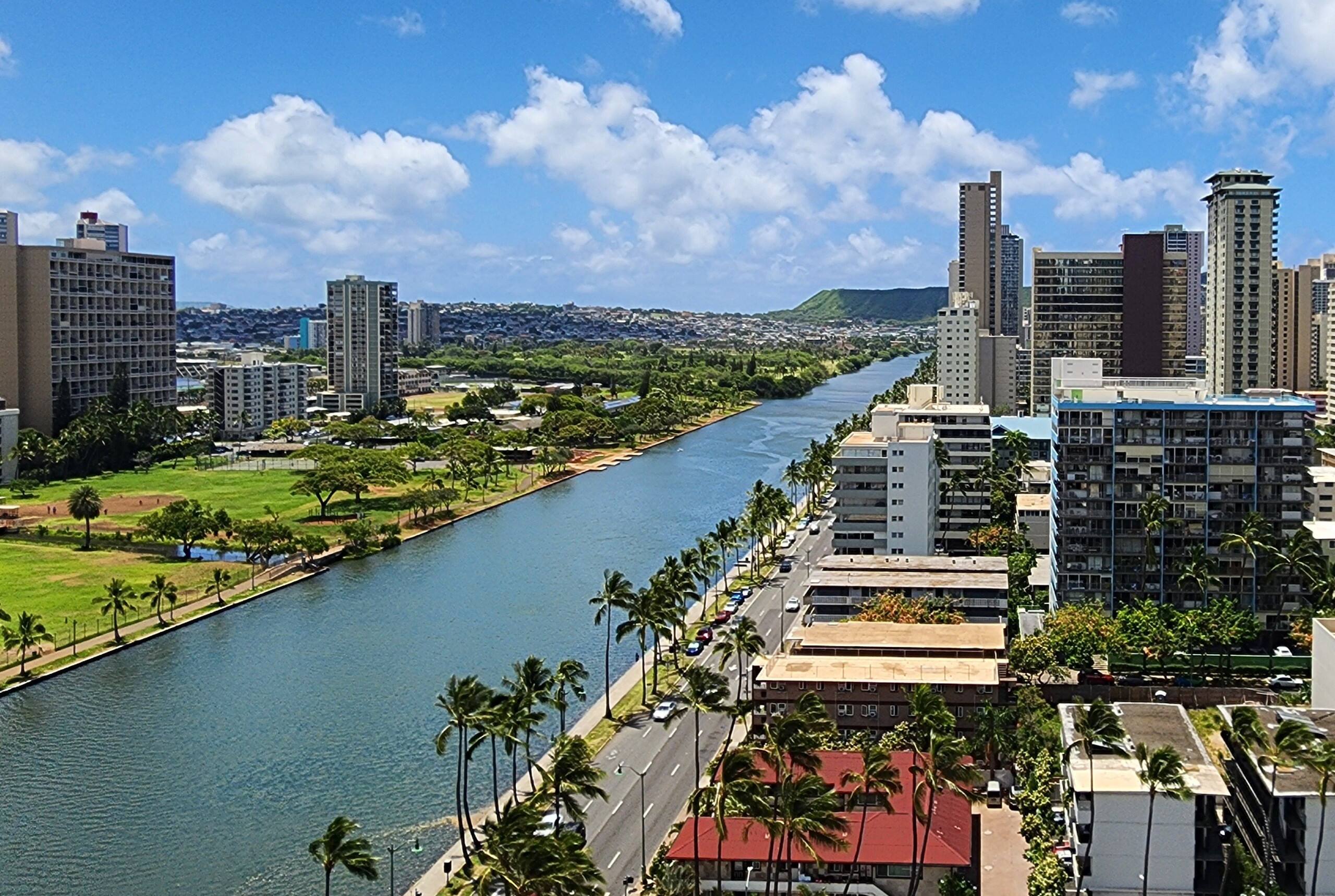 Hotel in Honolulu · ★4.84 · 1 bedroom · 1 bed · 1 private bath - Image 13