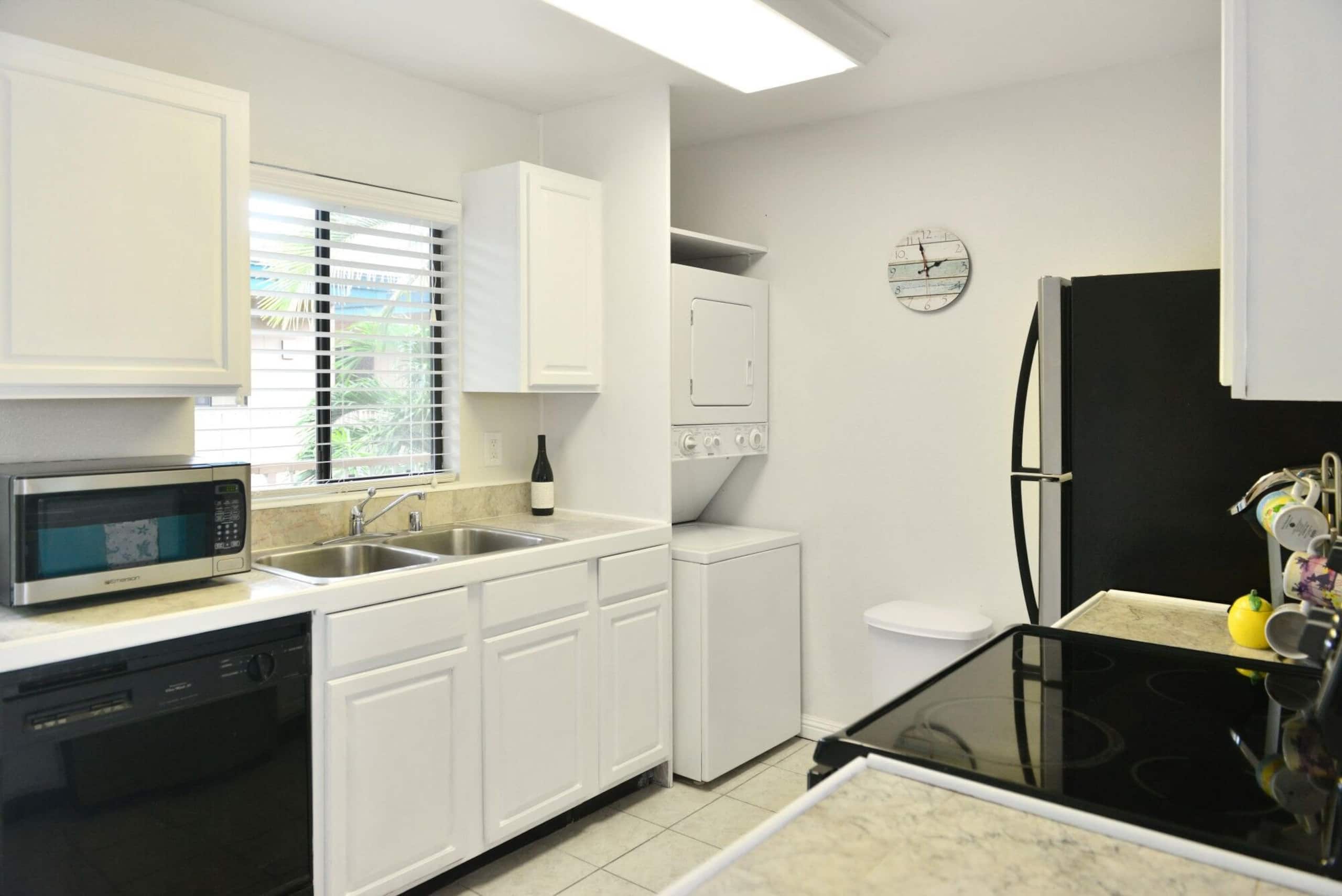 Condo in Kihei · ★4.91 · 2 bedrooms · 3 beds · 2 private baths - Image 11