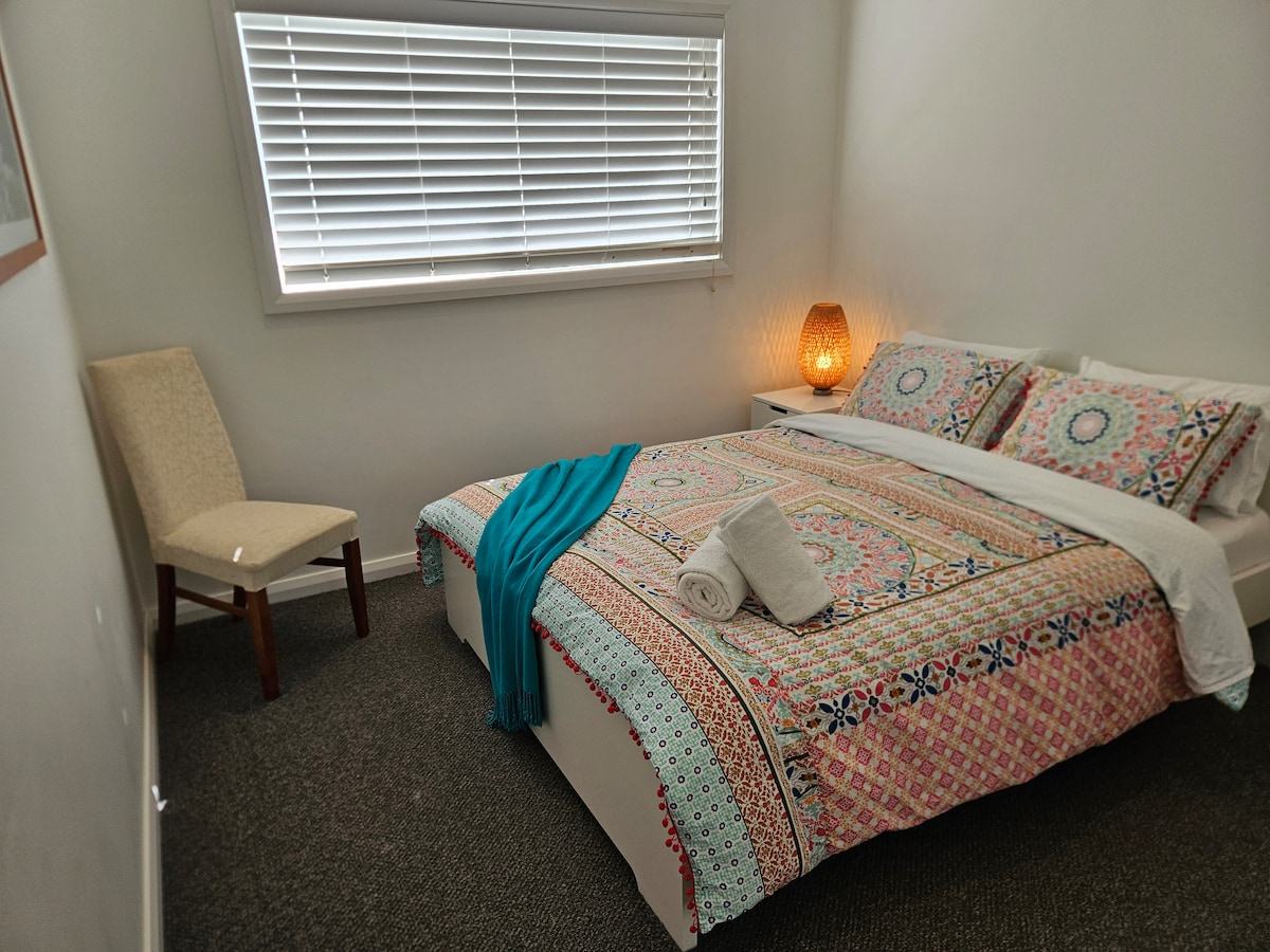 غرفة النوم 2