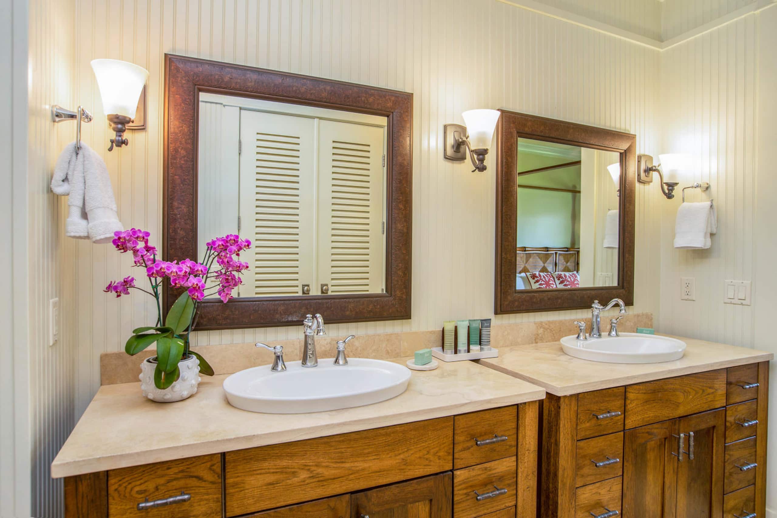 Condo in Koloa · ★4.99 · 3 bedrooms · 7 beds · 3 private baths - Image 5