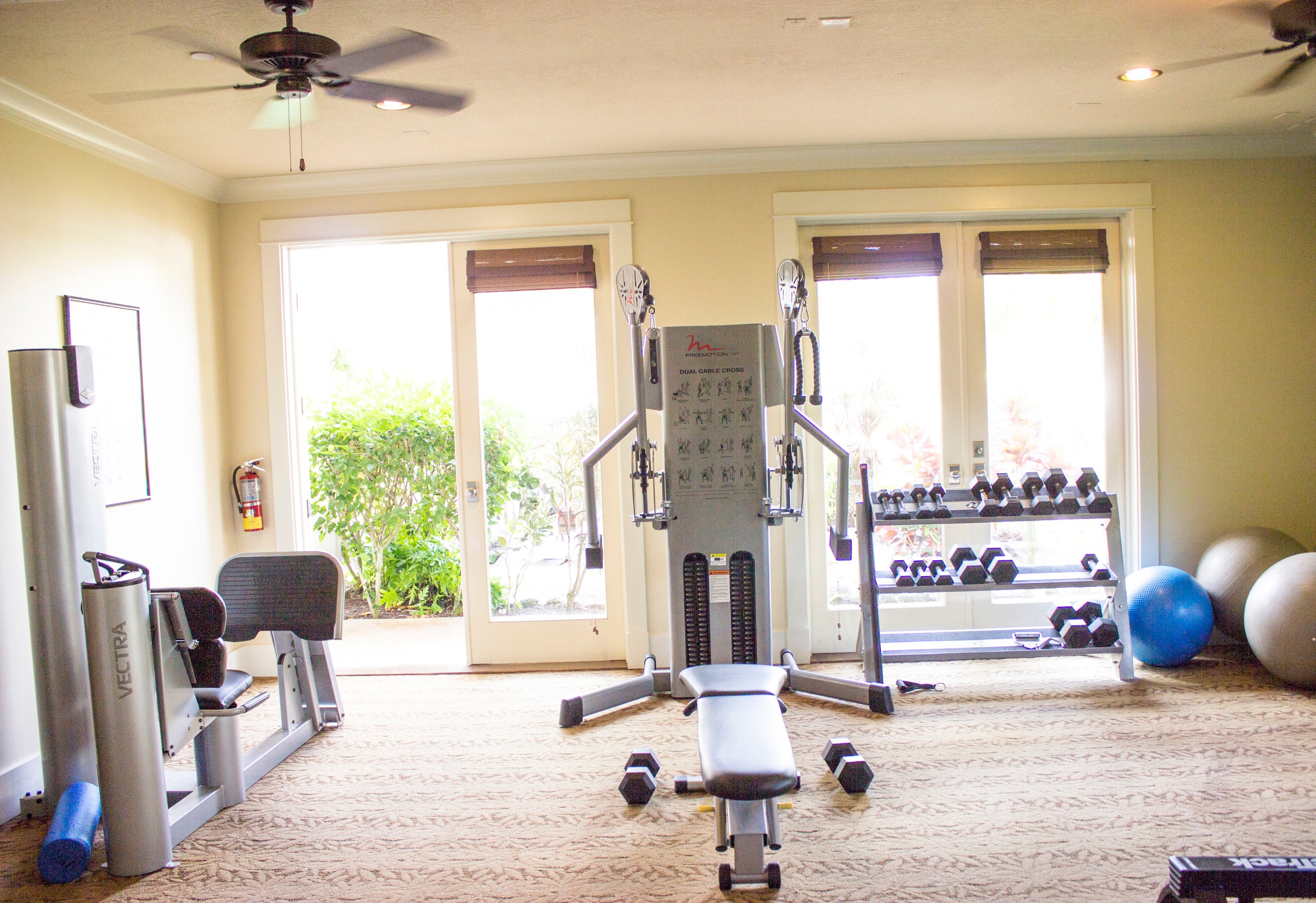 Condo in Koloa · ★4.99 · 3 bedrooms · 7 beds · 3 private baths - Image 9