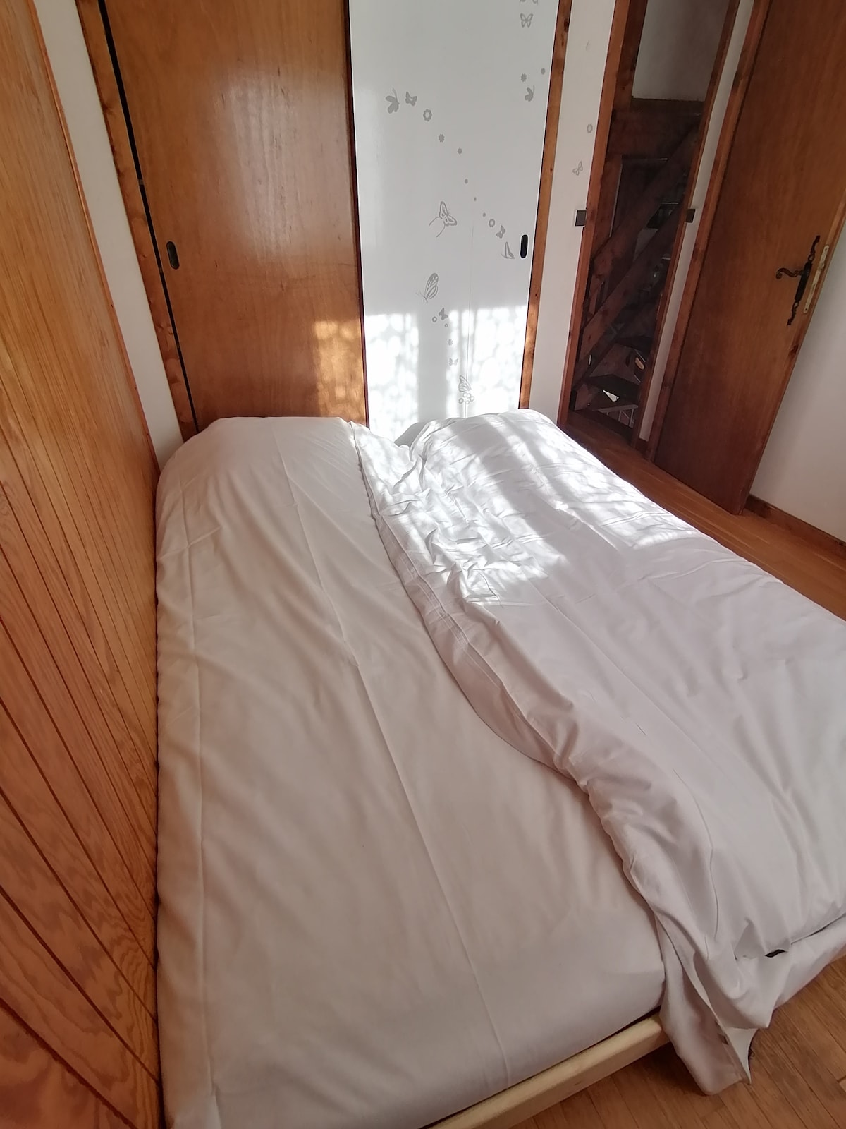 ห้องนอน 3 ในห้องนอน 1 เตียง 160 หรือเตียงเดี่ยว 2 เตียงติดกัน