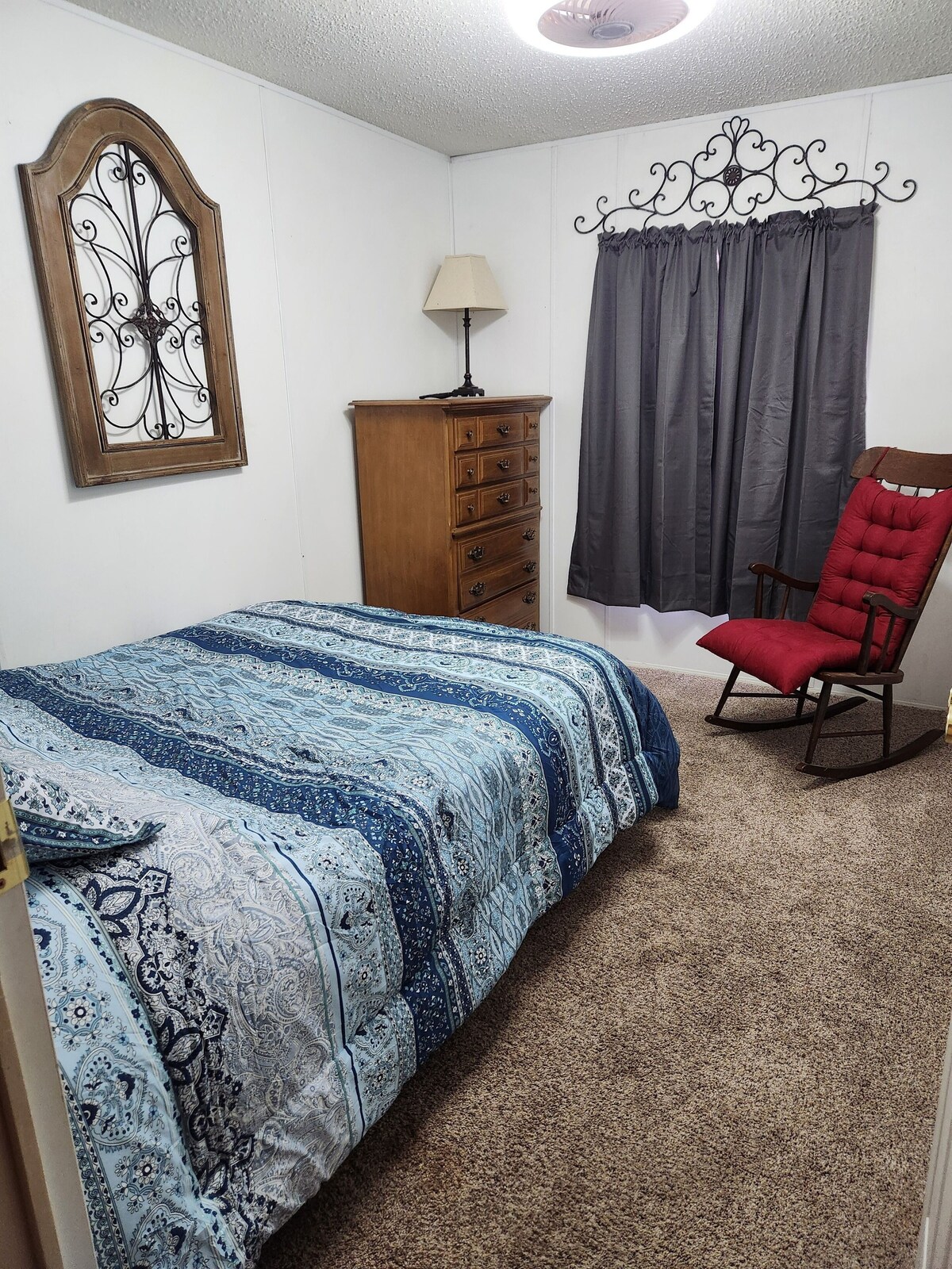 2 - ра спалня