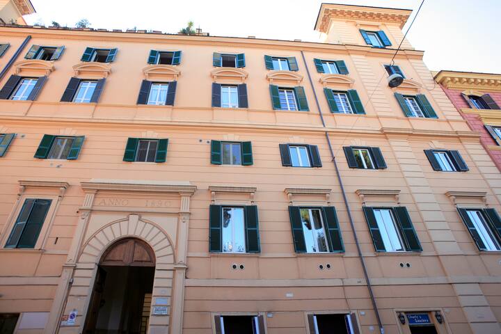 Art Gallery gallery image 5