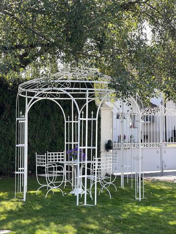 house in coppet gallery image 3