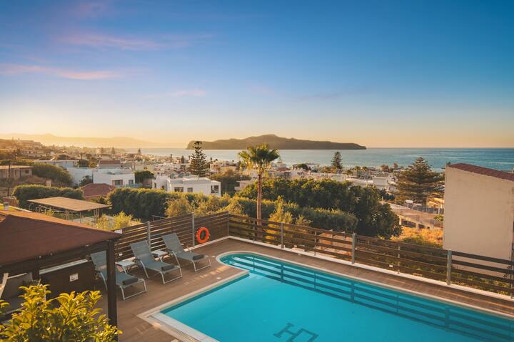 Seaview Garden Villa, Heated pool & Sauna gallery image 3