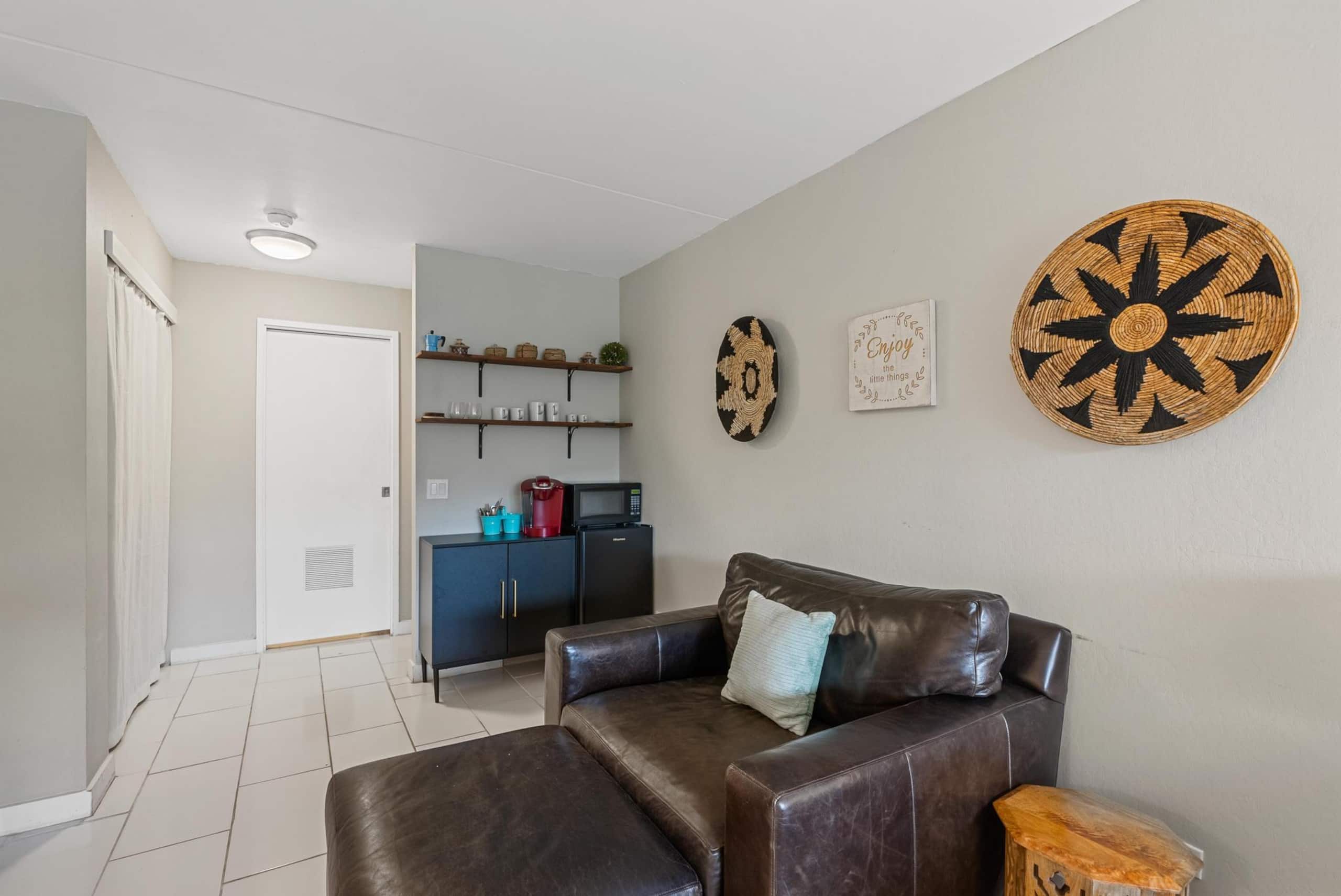 Bright apartment in the Heart of Kona - Photo 6