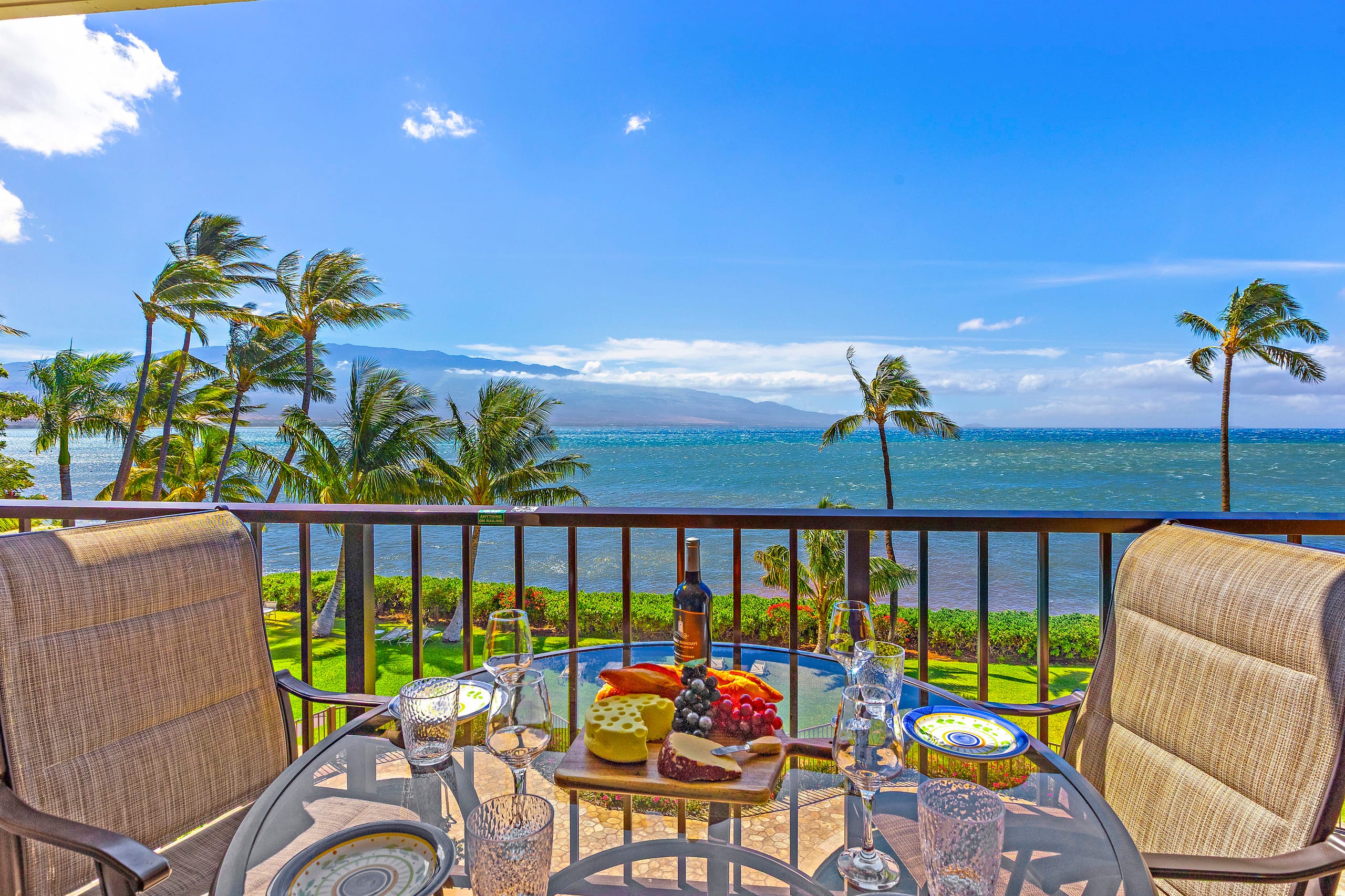 Breathtaking, FRONT ROW seat to the azure Pacific - Image 21