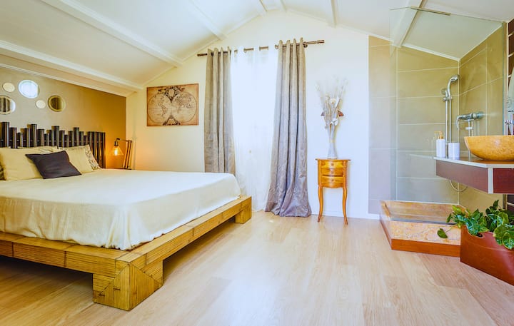 雙人房「L 'EXPLORER」樓上
Les Villas Emmanuel - Etang Salé les Bains (974) Ile de la Réunion