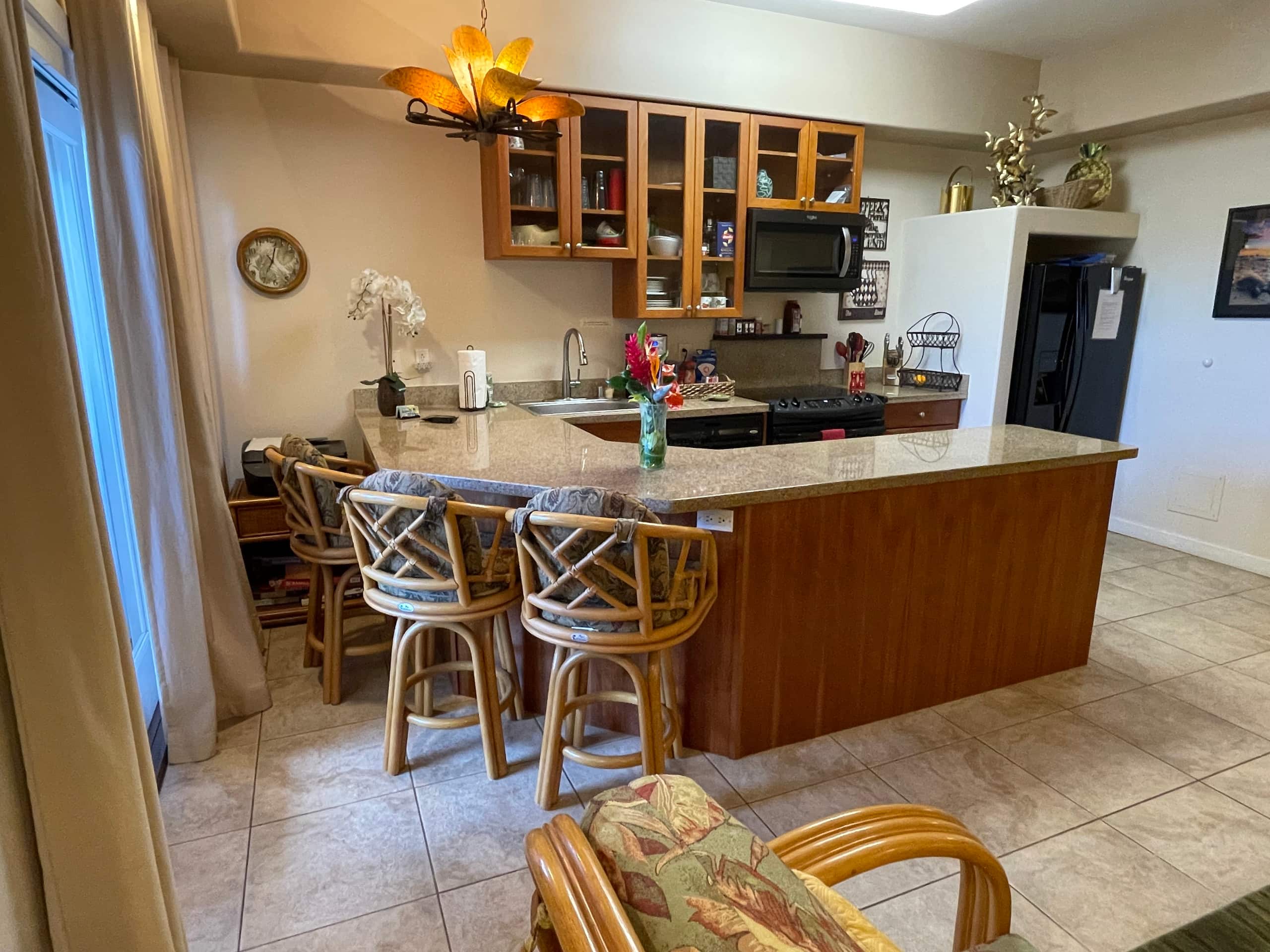 Condo in Kailua-Kona · ★4.94 · 2 bedrooms · 3 beds · 2 baths - Image 6