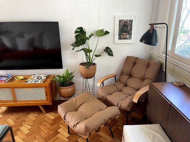 Charmoso apt na Gávea – estilo casa, com jardim! gallery image 4