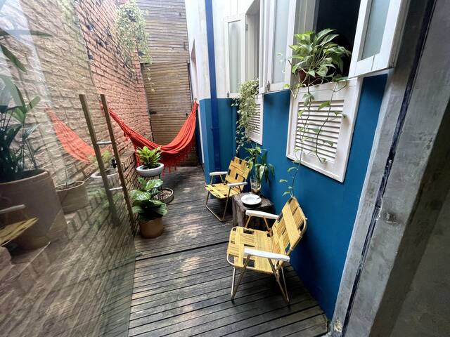 Charmoso apt na Gávea – estilo casa, com jardim! gallery image 2