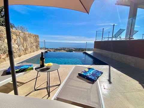 Propriété Airbnb réussie: Accommodation/Private Pool/Panoramic View of the Sea/Solenzara à Sari Solenzara