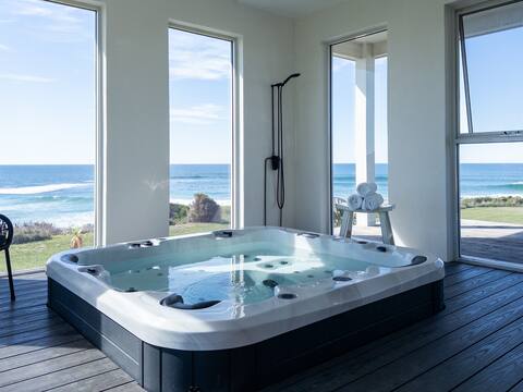 Villa with Whirlpool and Sauna