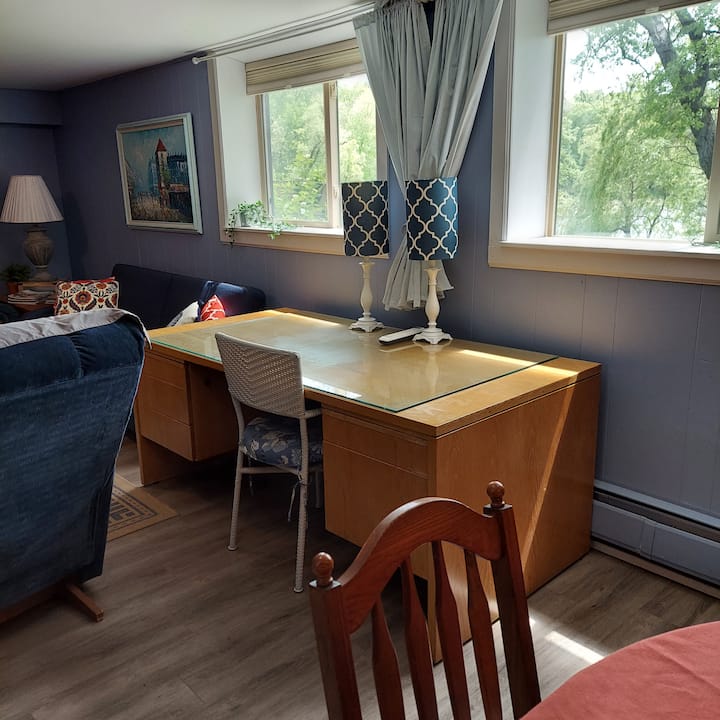 Lakeside Blue Bungalow - Inver Grove Heights, Mn - Minnesota