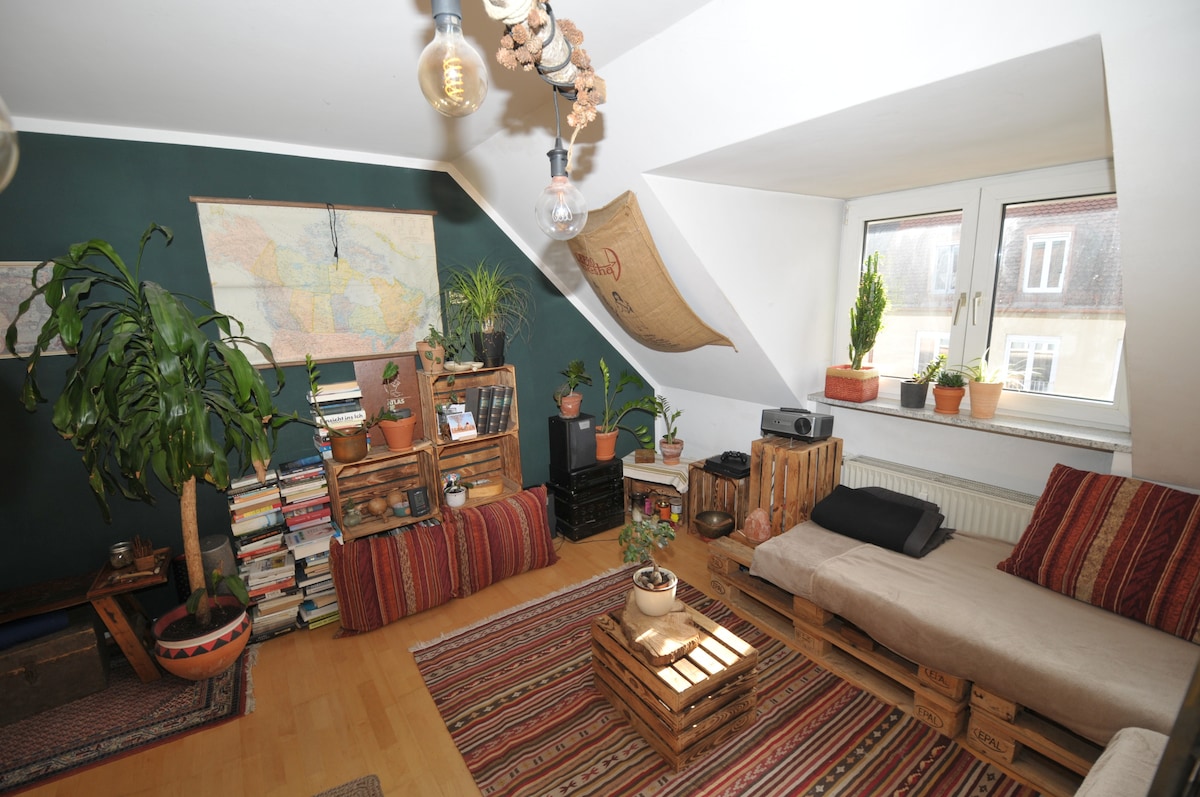 Top Airbnb: *Unique* two-room apartment in center/ Glockenbach in Glockenbach