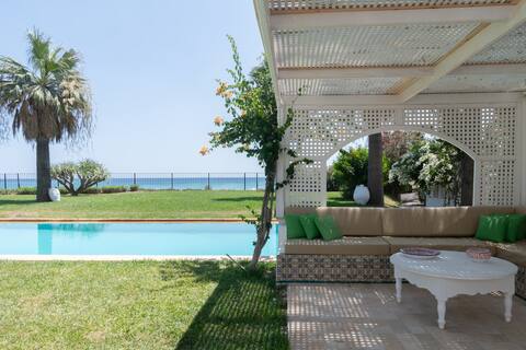 Beachfront Villa