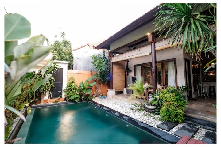 Hidden Oasis 2br Private Pool Villa In Seminyak - Seminyak