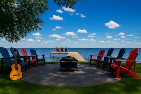 Sunset Luxury Lakehouse | Private Beach & Hot Tub