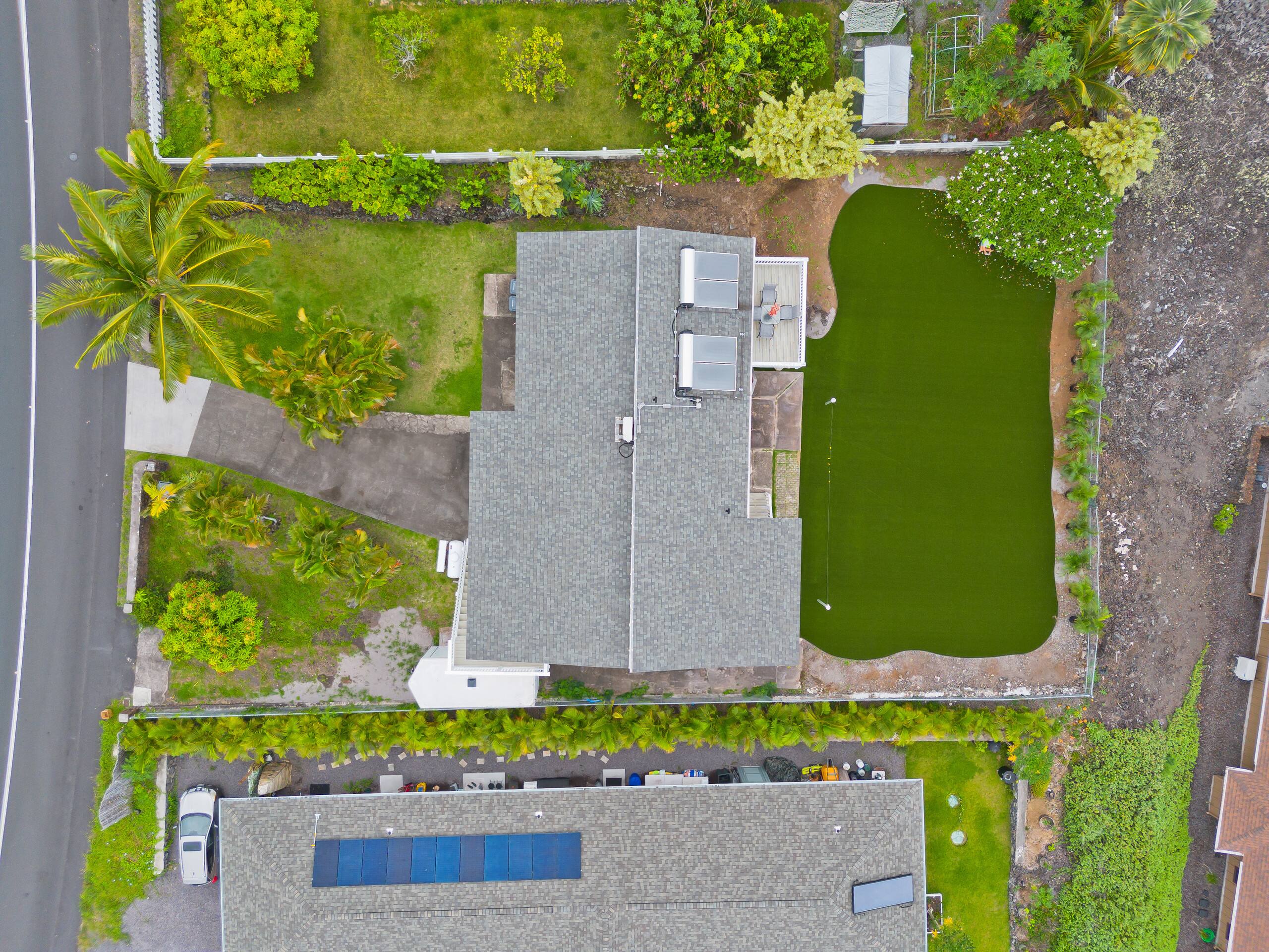 Home in Kailua-Kona · ★4.79 · 6 bedrooms · 9 beds · 3 private baths - Image 69