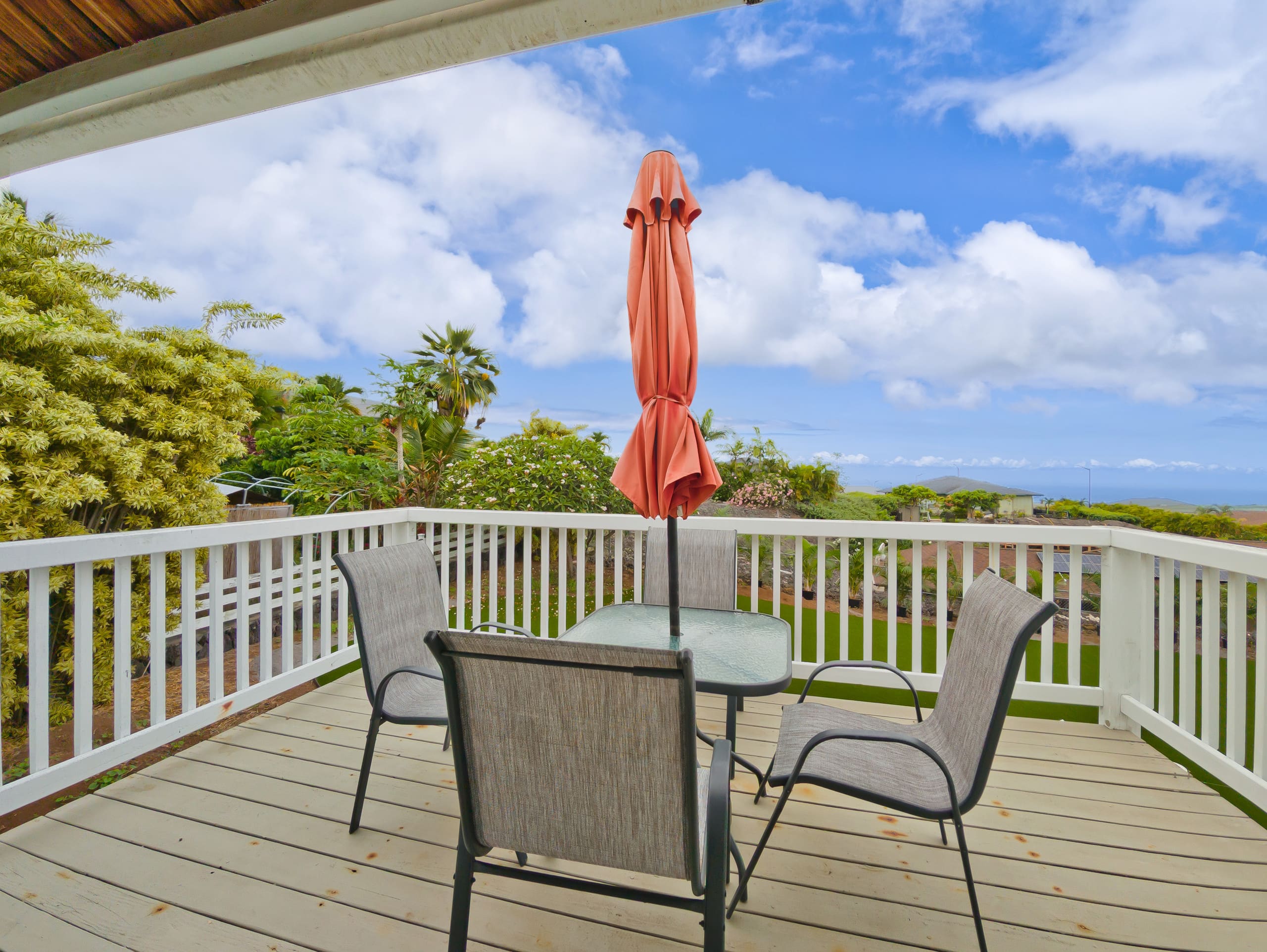 Home in Kailua-Kona · ★4.79 · 6 bedrooms · 9 beds · 3 private baths - Image 56