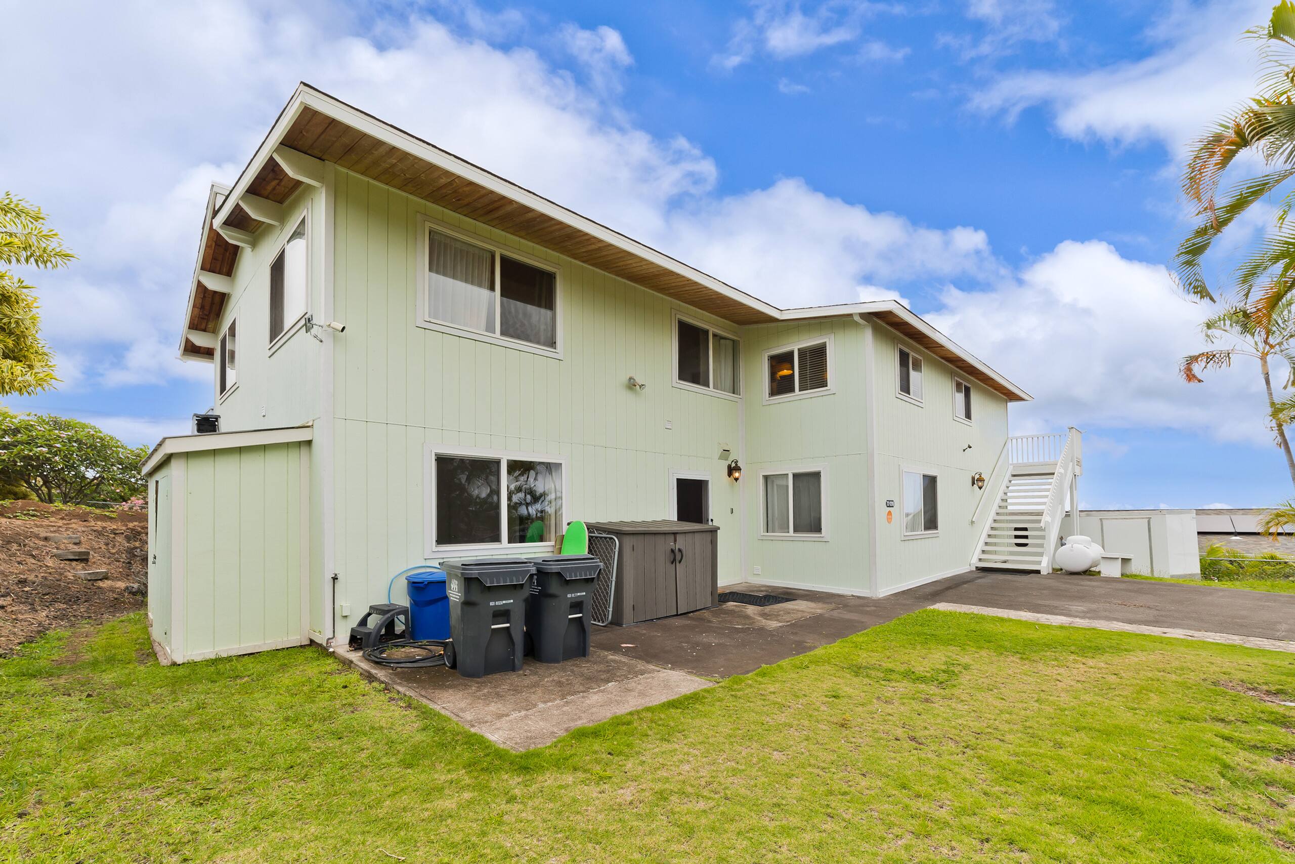 Home in Kailua-Kona · ★4.79 · 6 bedrooms · 9 beds · 3 private baths - Image 64