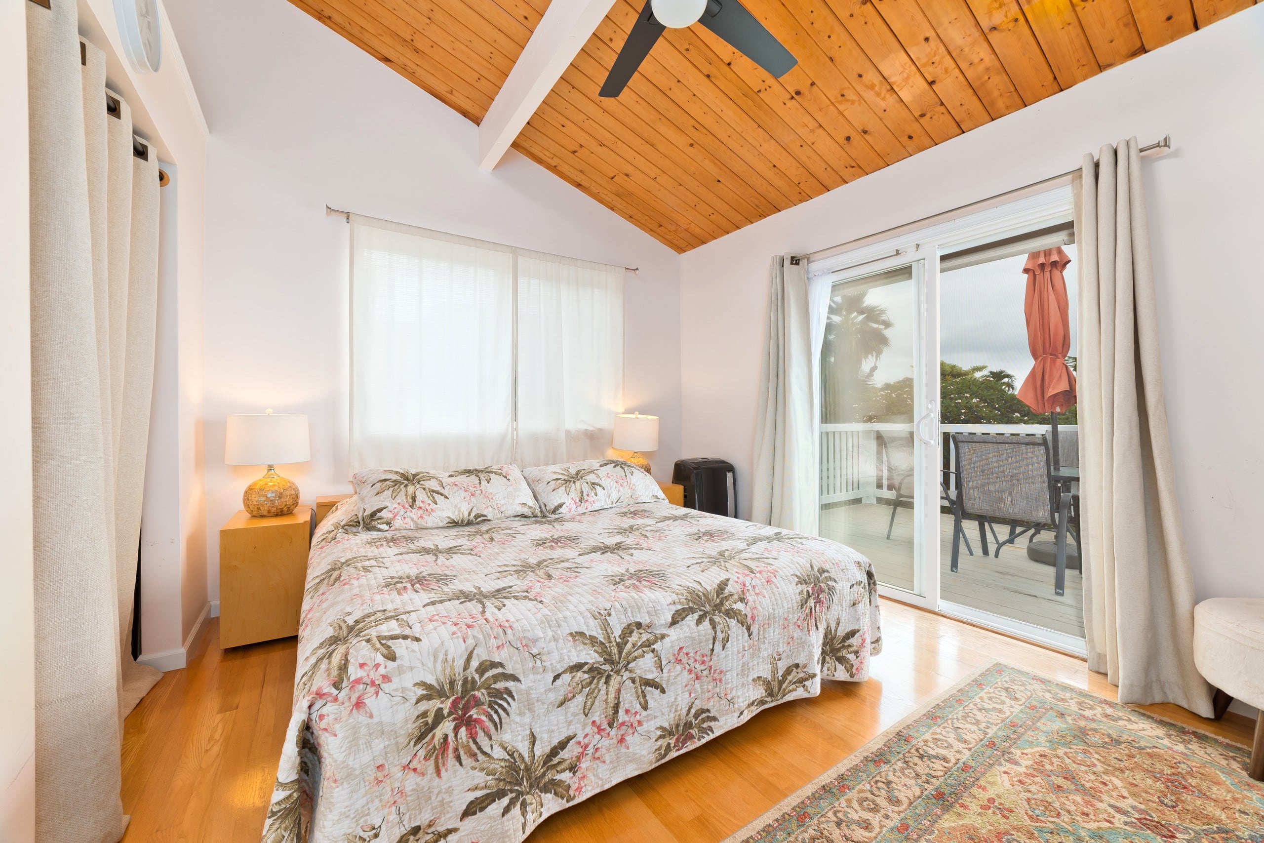 Home in Kailua-Kona · ★4.79 · 6 bedrooms · 9 beds · 3 private baths - Image 25