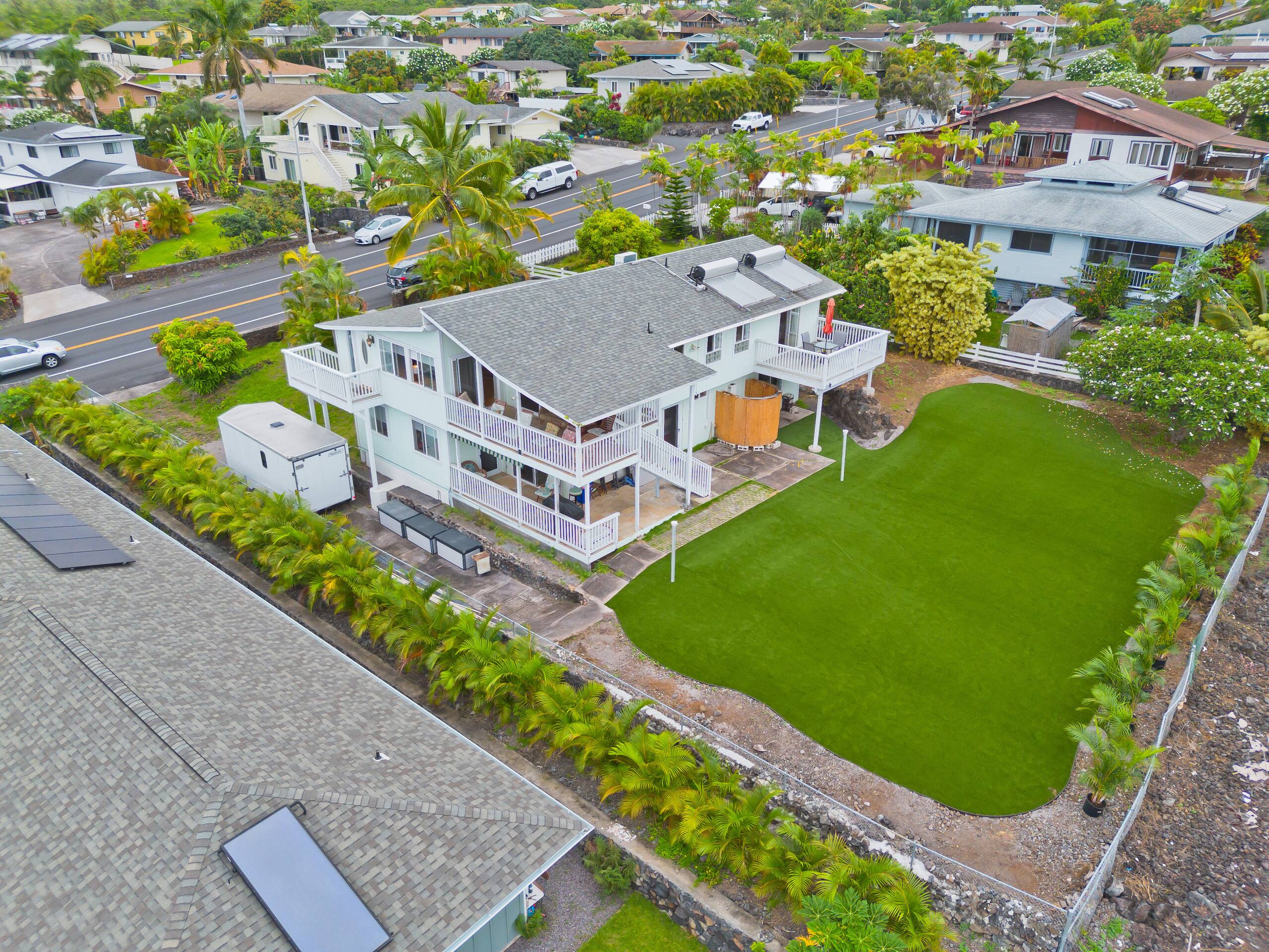 Home in Kailua-Kona · ★4.79 · 6 bedrooms · 9 beds · 3 private baths - Image 76