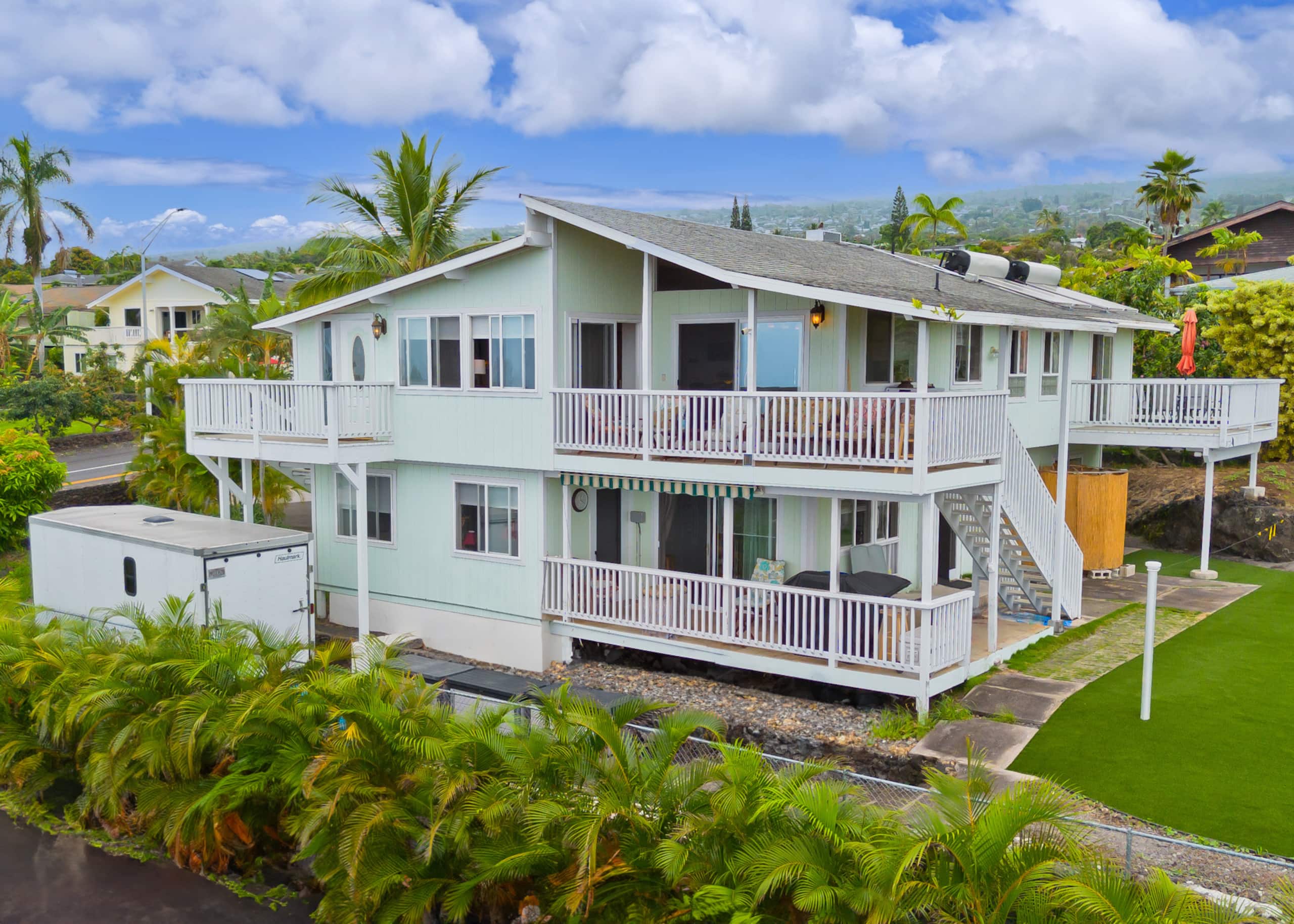 Home in Kailua-Kona · ★4.79 · 6 bedrooms · 9 beds · 3 private baths - Image 65
