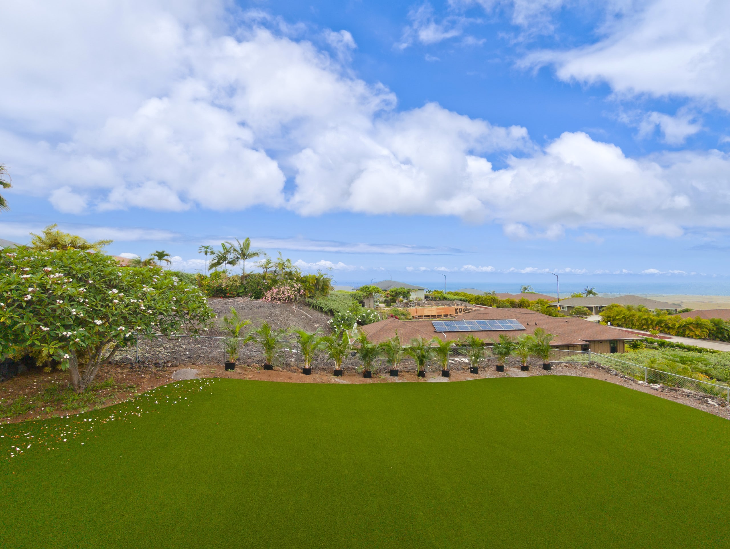 Home in Kailua-Kona · ★4.79 · 6 bedrooms · 9 beds · 3 private baths - Image 44