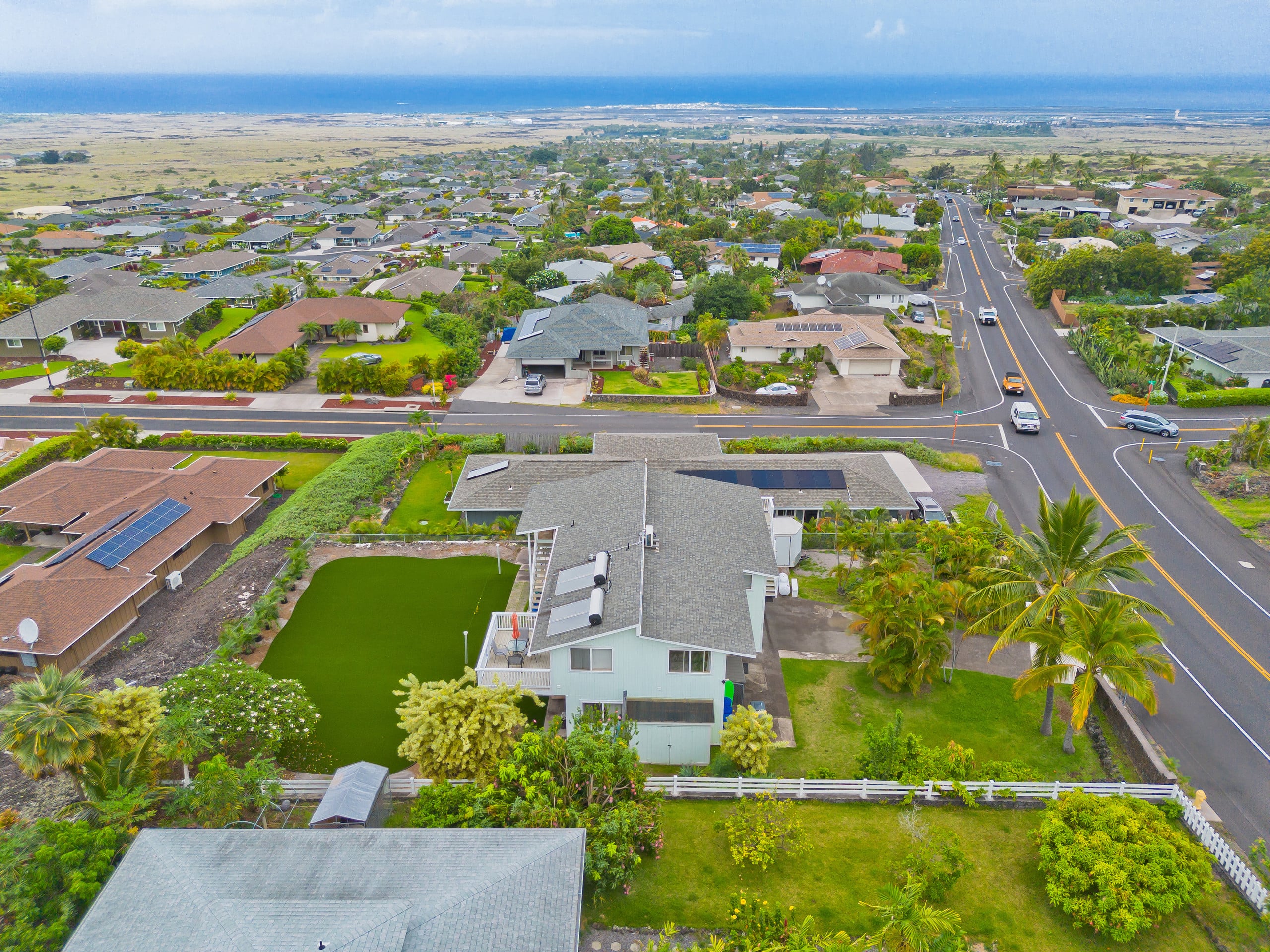 Home in Kailua-Kona · ★4.79 · 6 bedrooms · 9 beds · 3 private baths - Image 51