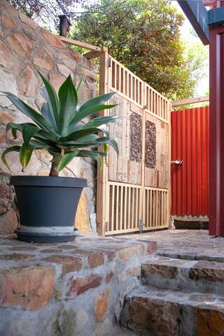 Mountain Gem-mountain, ocean and golf course gallery image 3